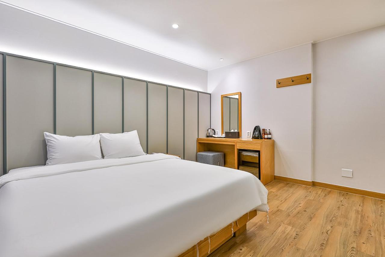 Hotel Langsam Кьонджу Екстер'єр фото